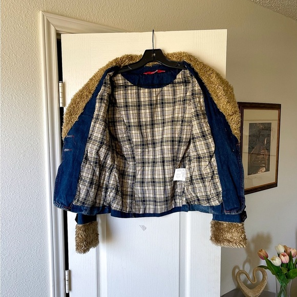 Vintage Denim Shearling Fur Jacket Butterfly Rhinestone Embellished Small GUC - Picture 6 of 9
